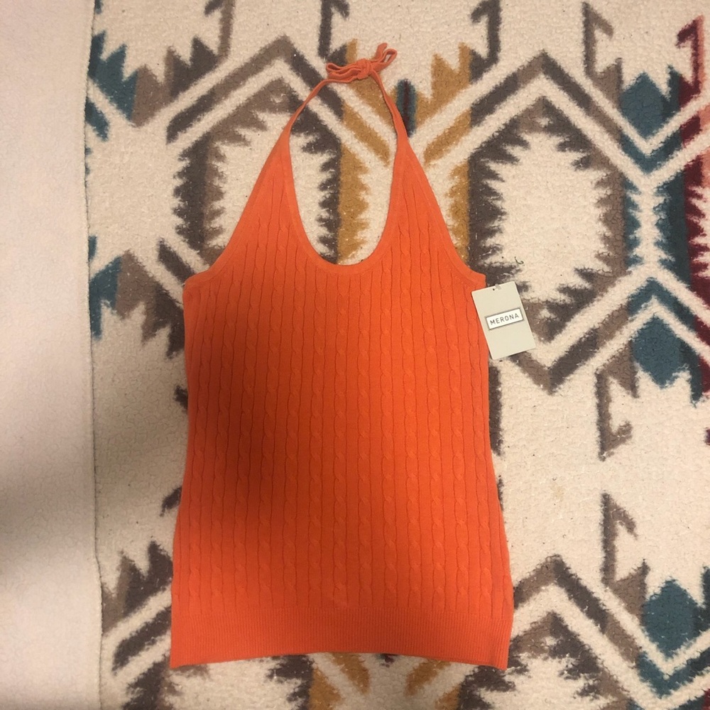 Orange knit pattern top, size medium